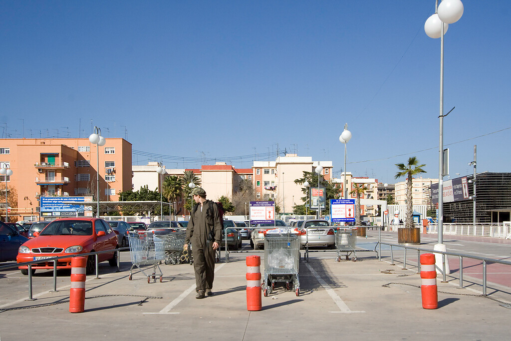 Arriving at Gran Turia shopping centre